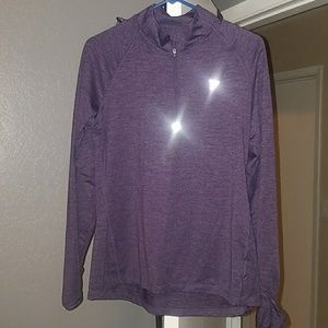 Old navy running top